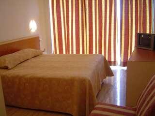 Апарт-отели Colosseum 2 Aparthotel Солнечный Берег Двухместный номер с 1 кроватью и балконом-3